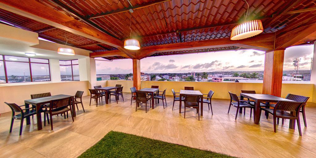 Hostal Espana 阿约拉港 外观 照片