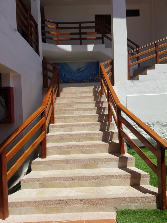 Hostal Espana 阿约拉港 外观 照片