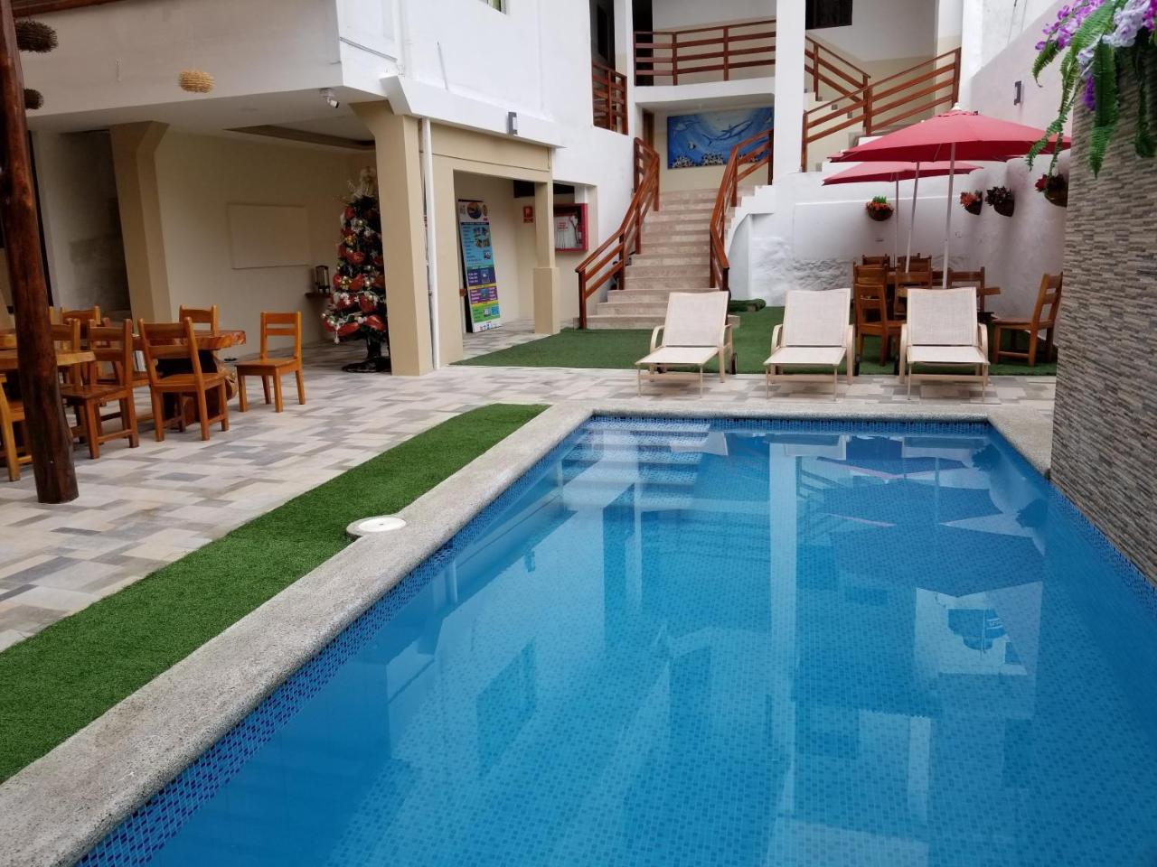 Hostal Espana 阿约拉港 外观 照片