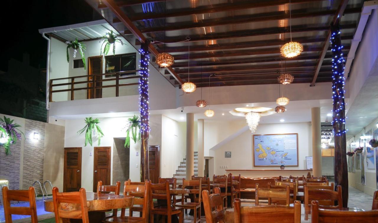 Hostal Espana 阿约拉港 外观 照片